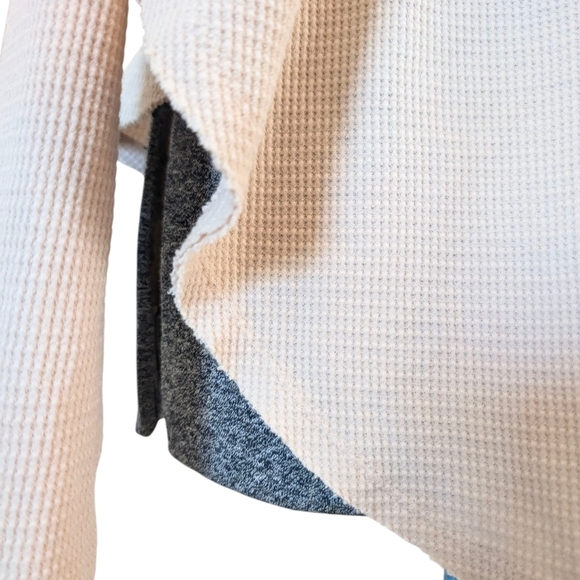 NWT Joy Lab Cream Waffle Knit Thumbhole Top XL - Picture 13 of 13